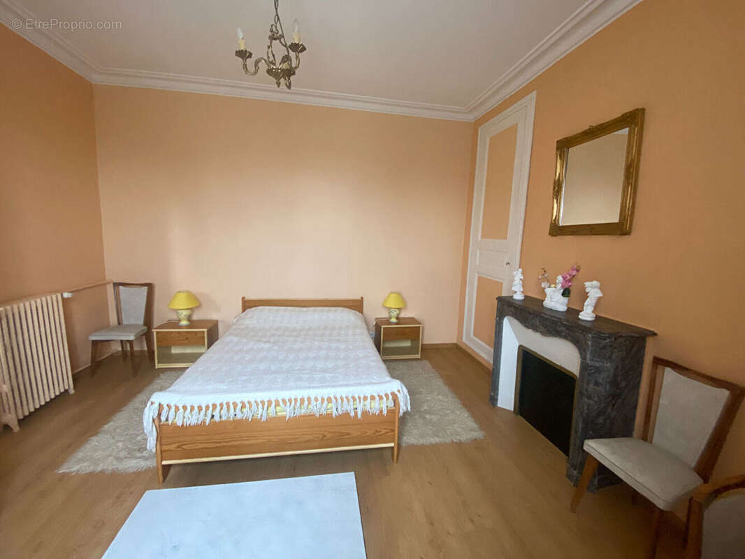 LA FERTE BERNARD, maison bourgeoise 6 chambres - photo 6