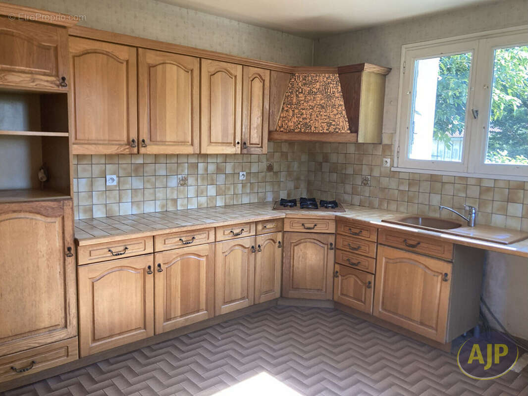 Maison à QUESTEMBERT