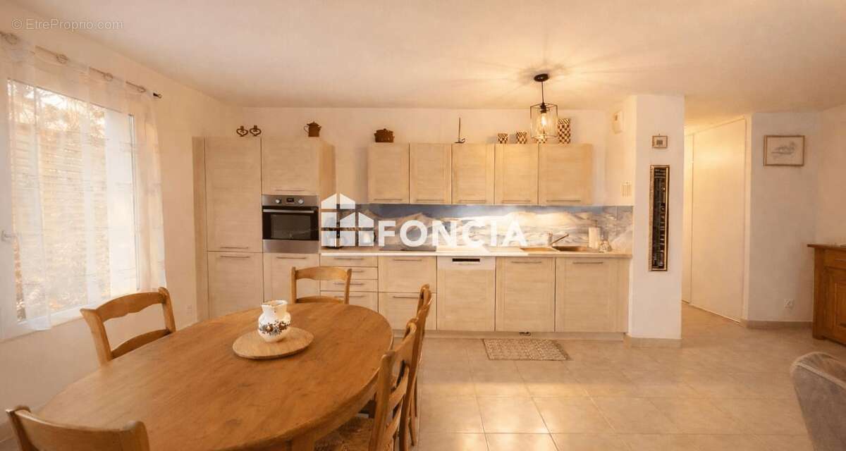 Appartement à THONON-LES-BAINS