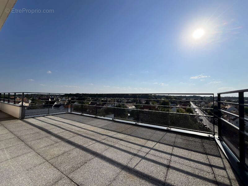 Appartement 91 m² à Quincy-Sous-Senart  - photo 2