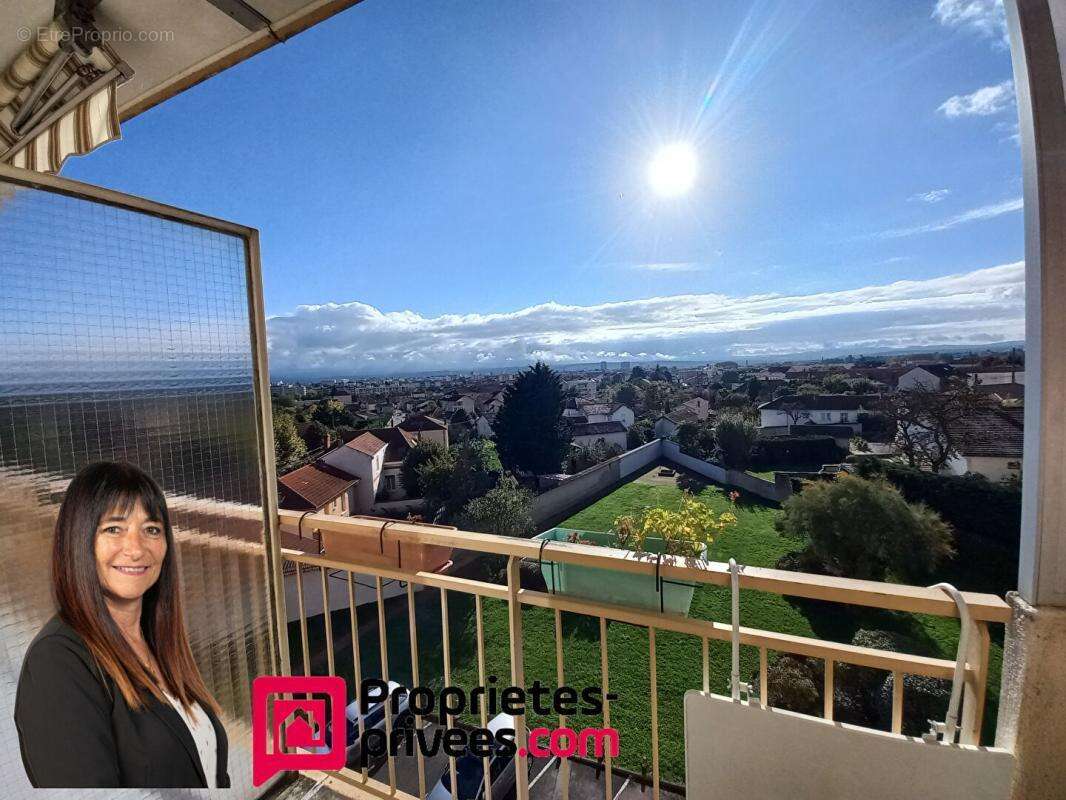 Appartement à RIORGES