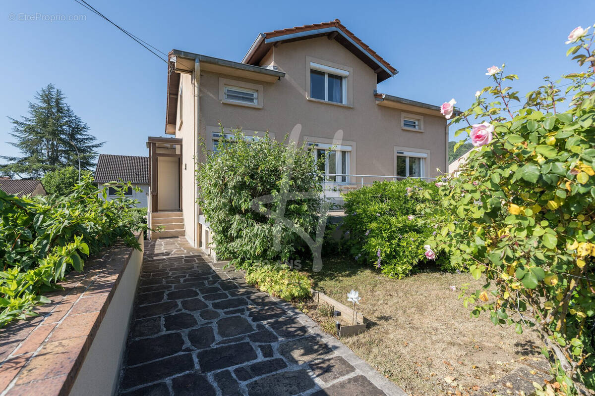 Maison à VAUX