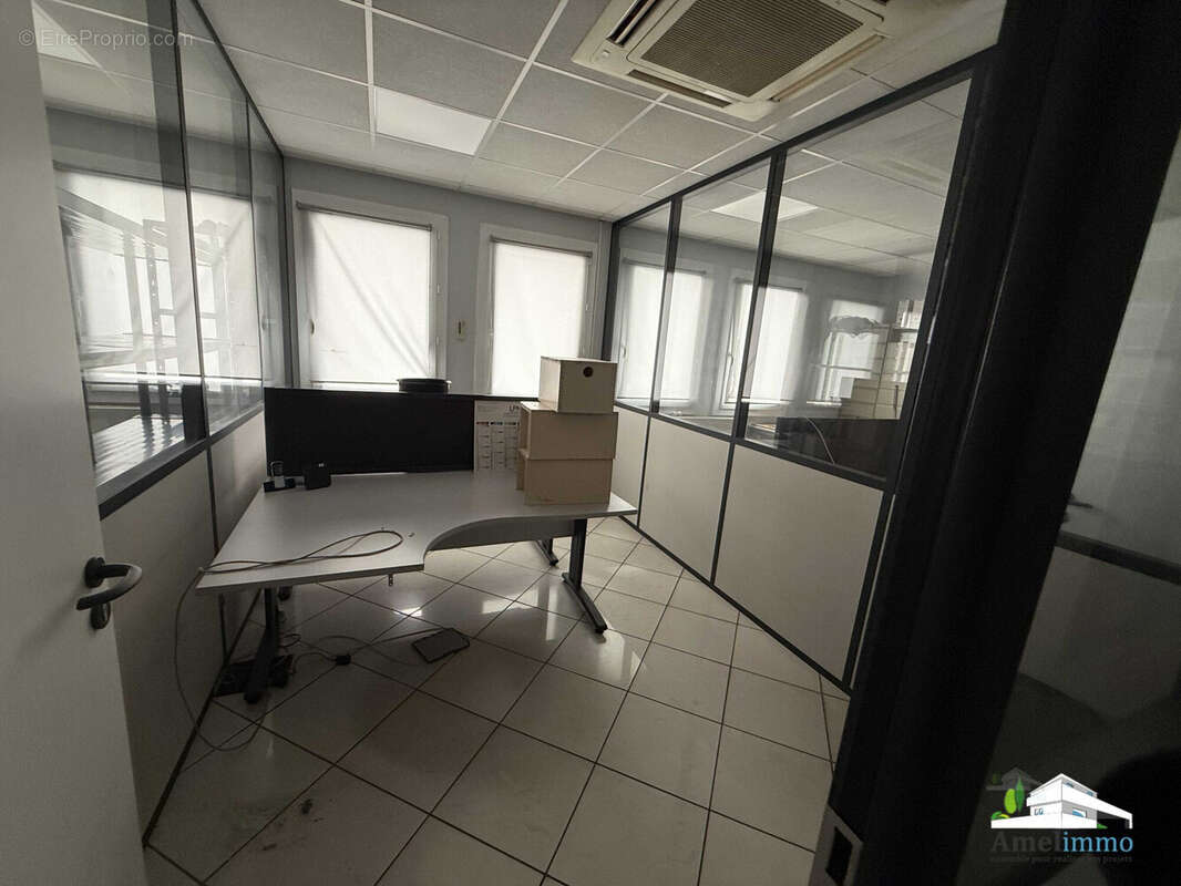 1er bureau - Commerce à VALENCE