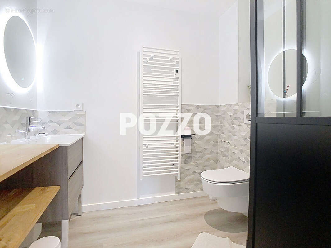 Maison à SAINT-GEORGES-DE-GREHAIGNE