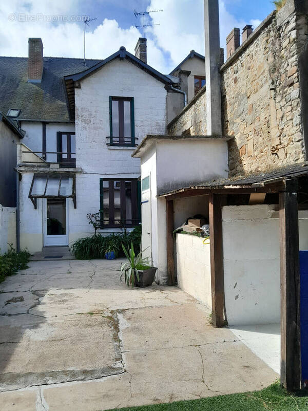 Maison à LA GUERCHE-DE-BRETAGNE