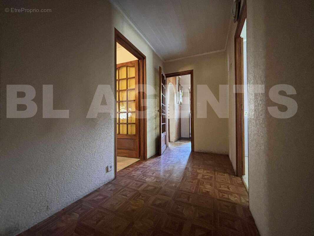 couloir givonne - Maison à GIVONNE