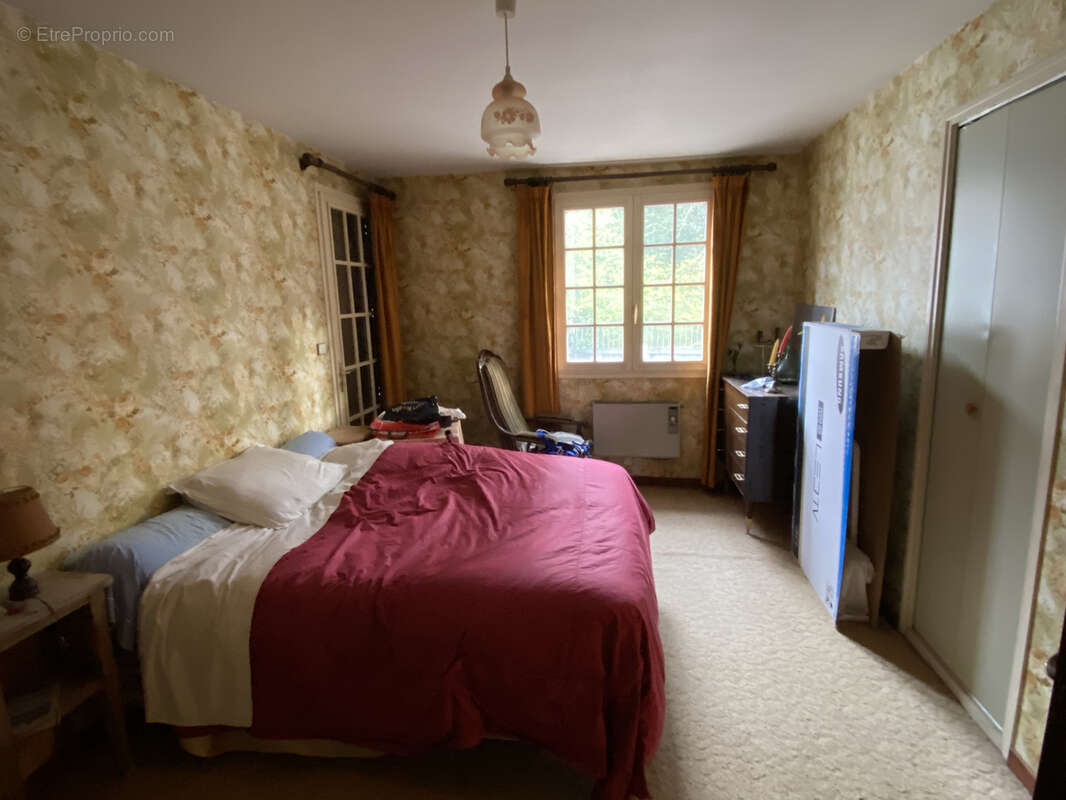 Maison à BEZ-ET-ESPARON