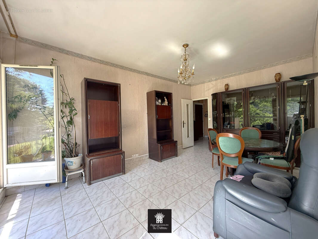 Appartement à CHAVILLE