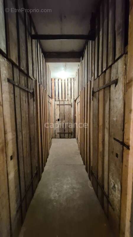 Appartement à vendre 2 pièces - Caves et Grenier à ETAMPES (91) - photo 11