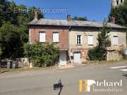 Maison à TAVAUX-ET-PONTSERICOURT