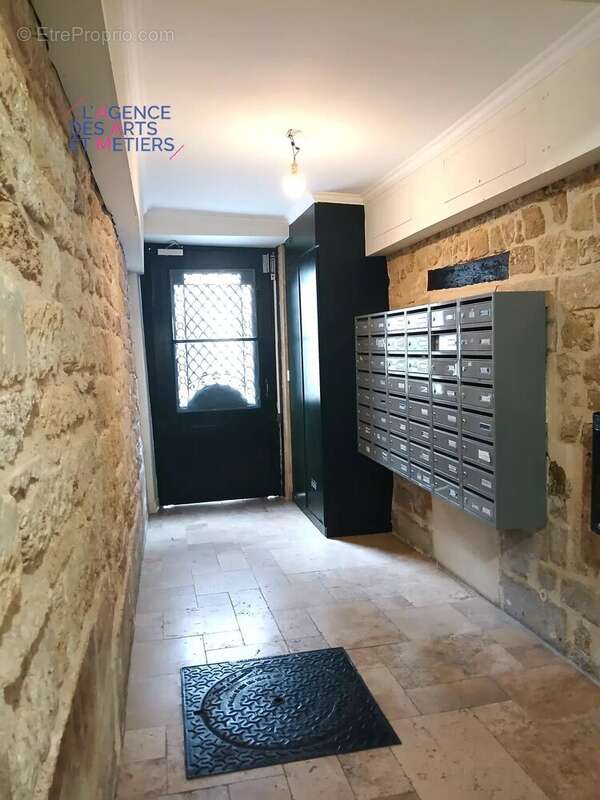 Appartement à PARIS-3E