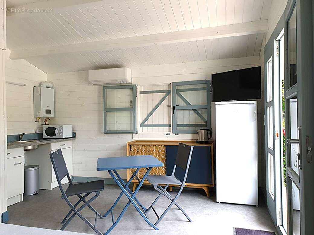 Maison à ROCHEFORT-EN-VALDAINE