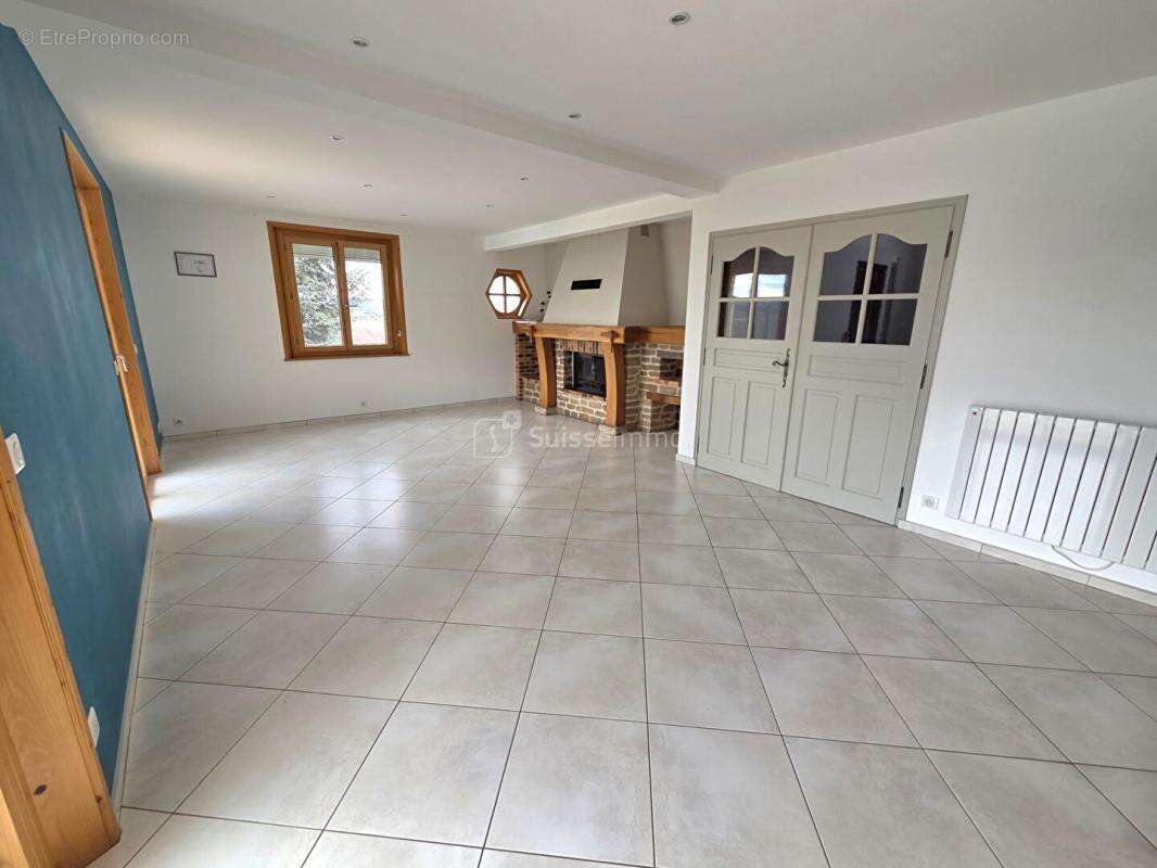 Maison  9 pieces 163m² sur terrain de 20.88 ares 549000 euros - photo 4
