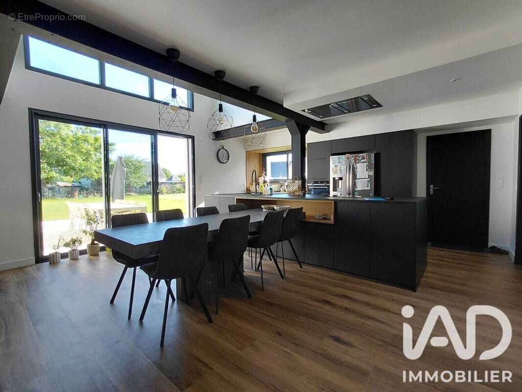 Photo 1 - Maison à TREVRON
