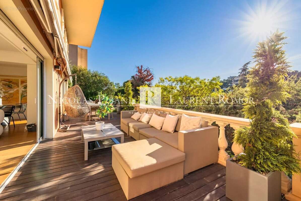 Appartement à VILLEFRANCHE-SUR-MER