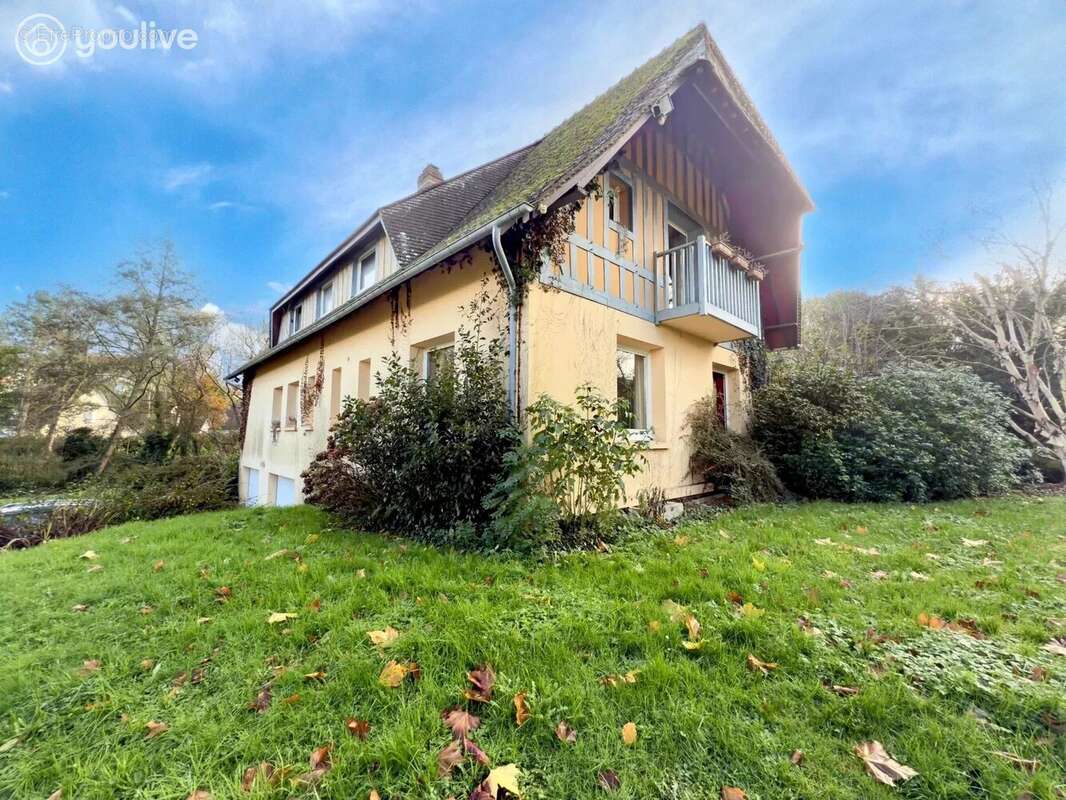 Maison à CANY-BARVILLE