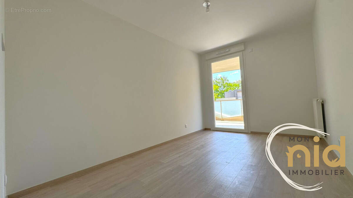 Appartement à MEYLAN