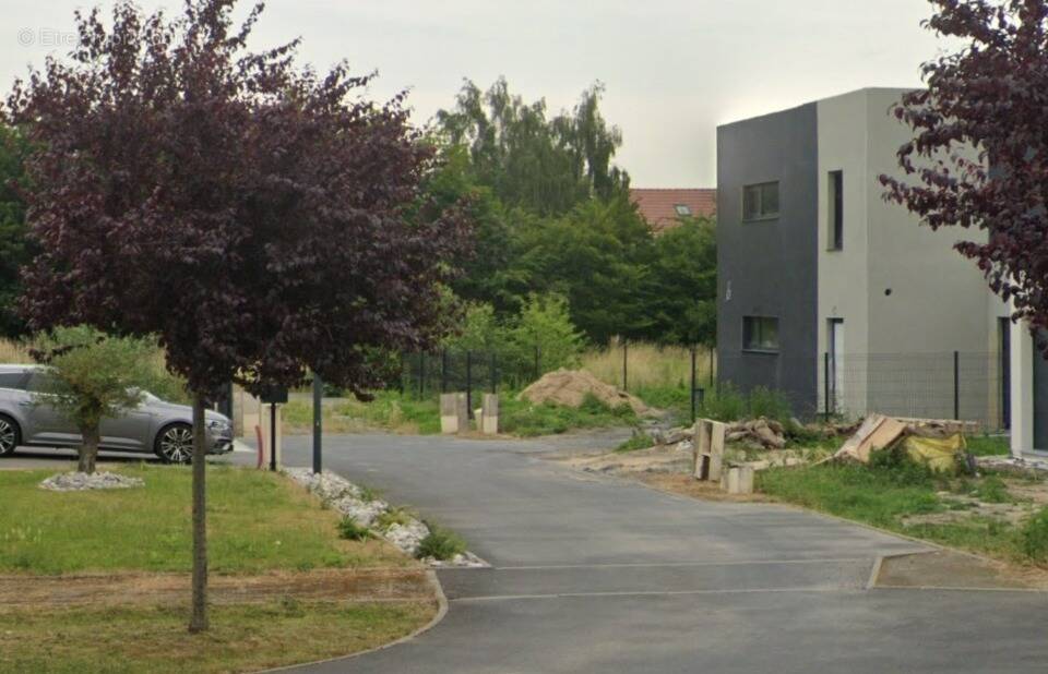 Terrain à CAMBRAI