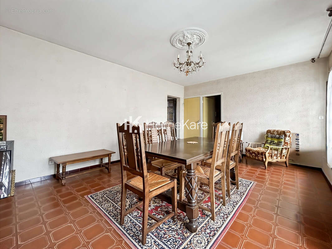 Maison à LESPINASSE