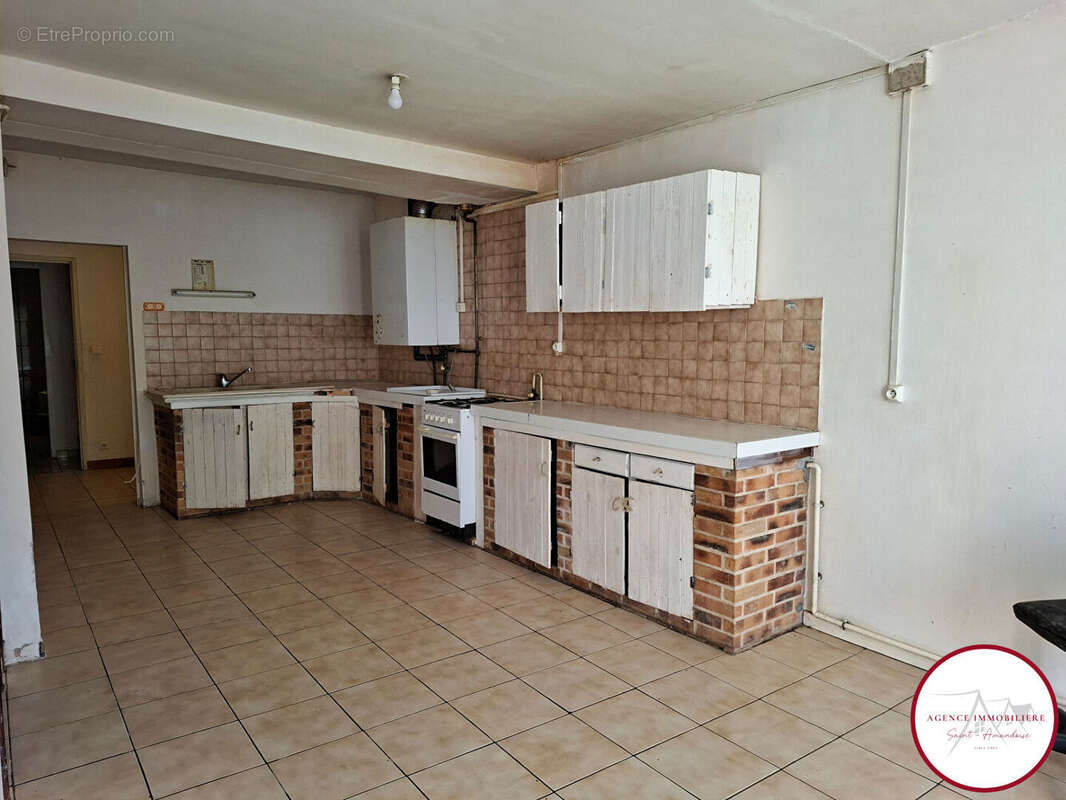 Maison à SAINT-AMAND-MONTROND