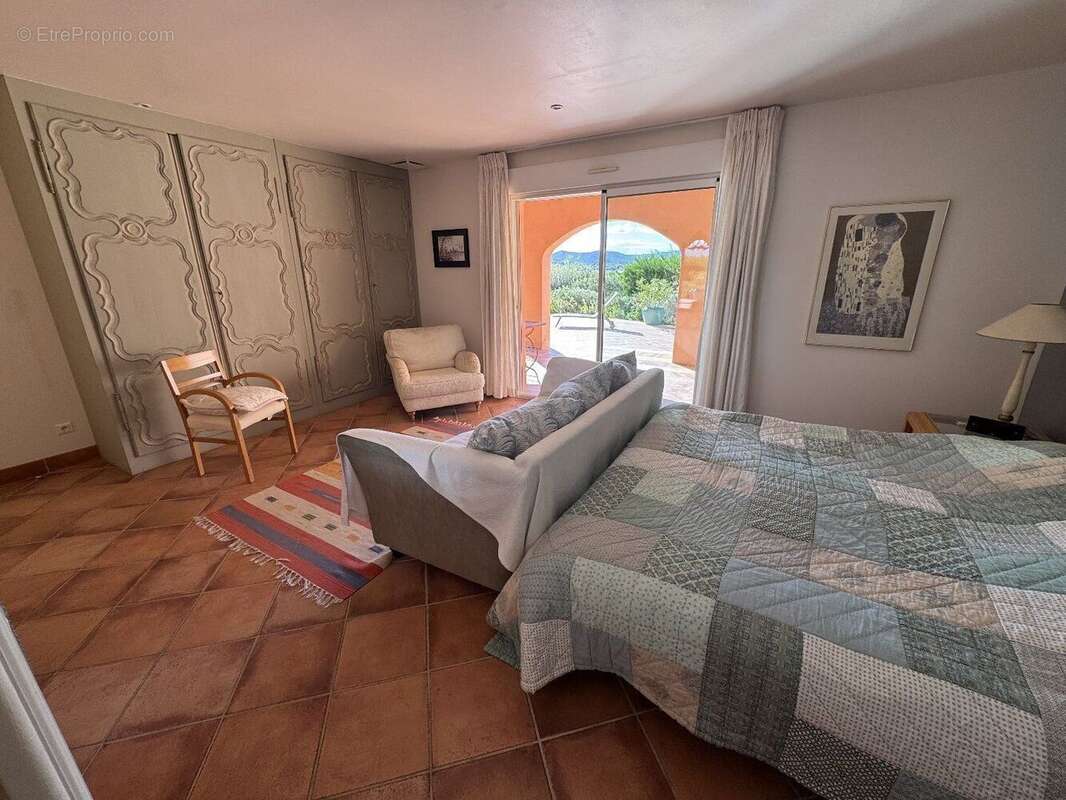 Photo 4 - Maison à SAINT-CHINIAN