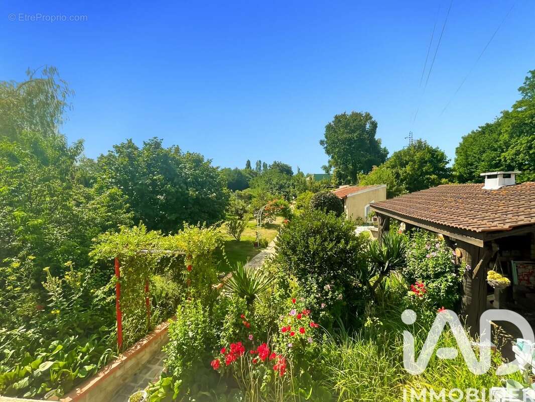 Photo 3 - Maison à DAMMARIE-LES-LYS