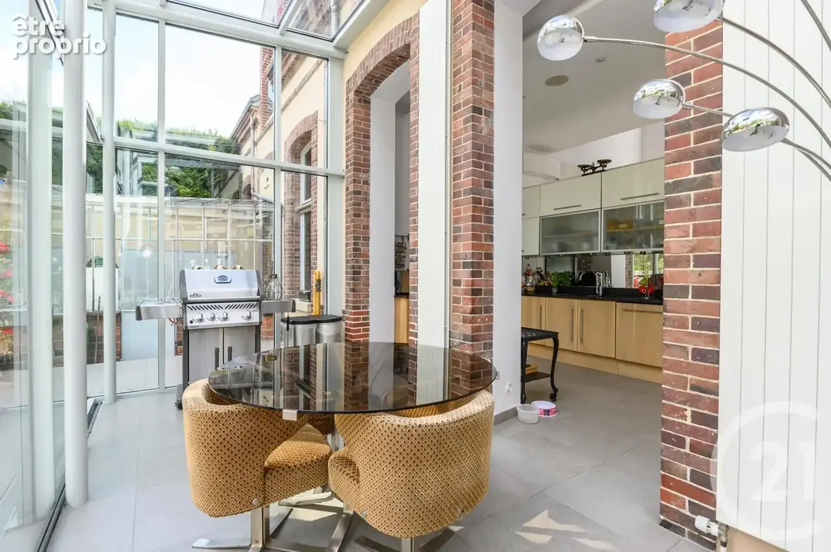 Maison 9 pièces 440 m² à vendre à Chartres (28000) - photo 6