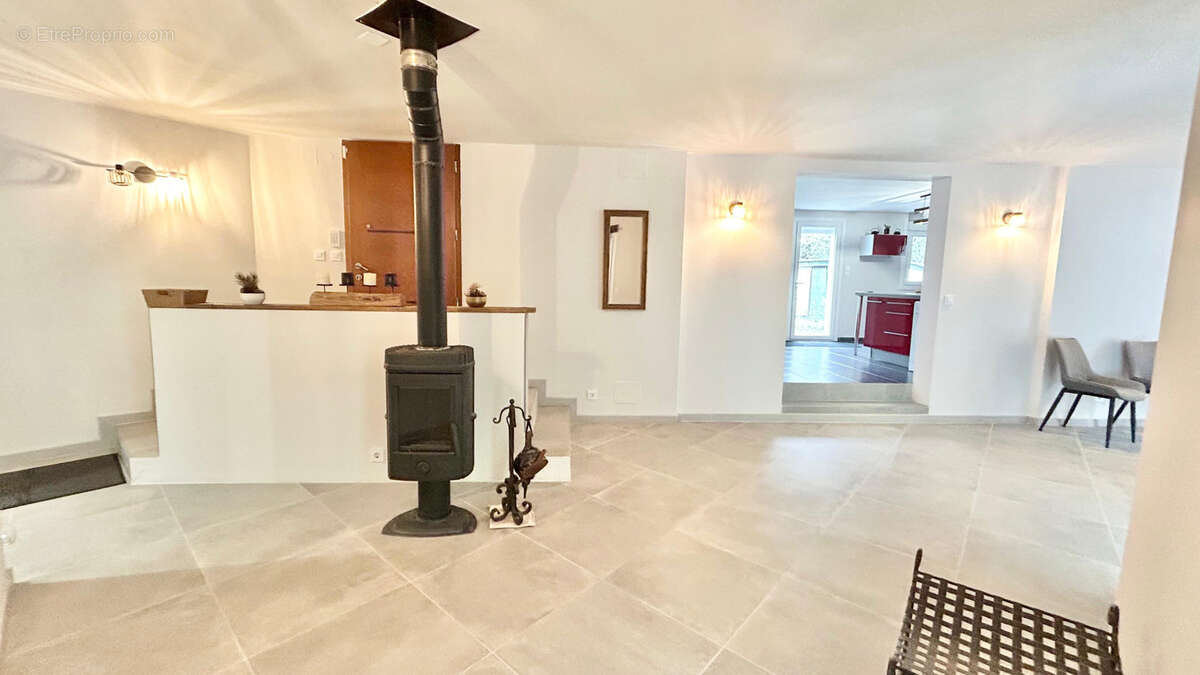 Maison à PUILAURENS