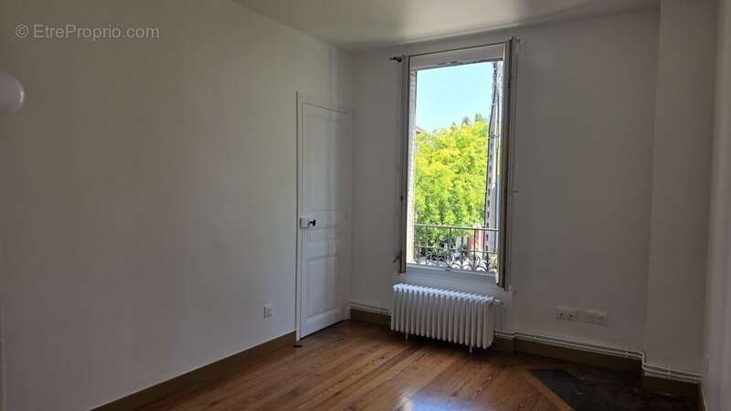 Appartement à VILLENEUVE-SAINT-GEORGES