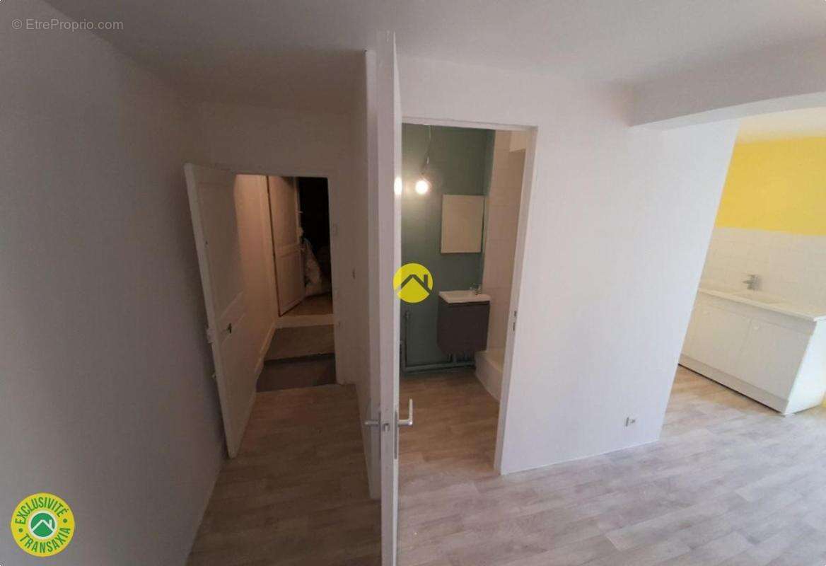 Appartement à DUN-LE-PALESTEL