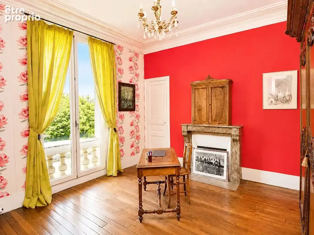 Le vesinet coeur de centre  - 3 mn rer - propriete de 183 m² - 5 chambres - terrain 644 m² - photo 11