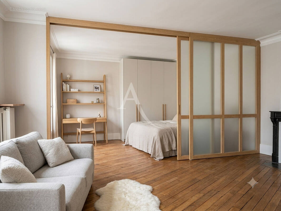 Appartement à PARIS-11E