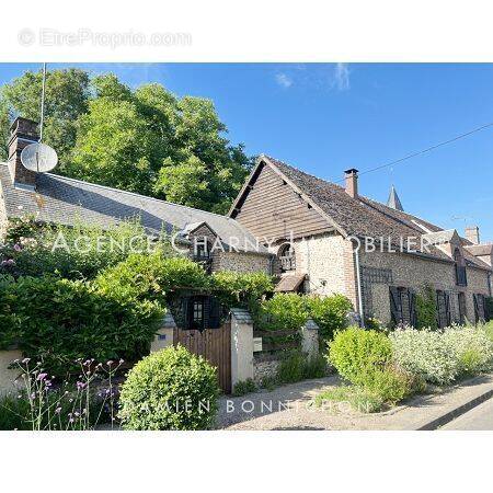 Maison à CHAMBEUGLE