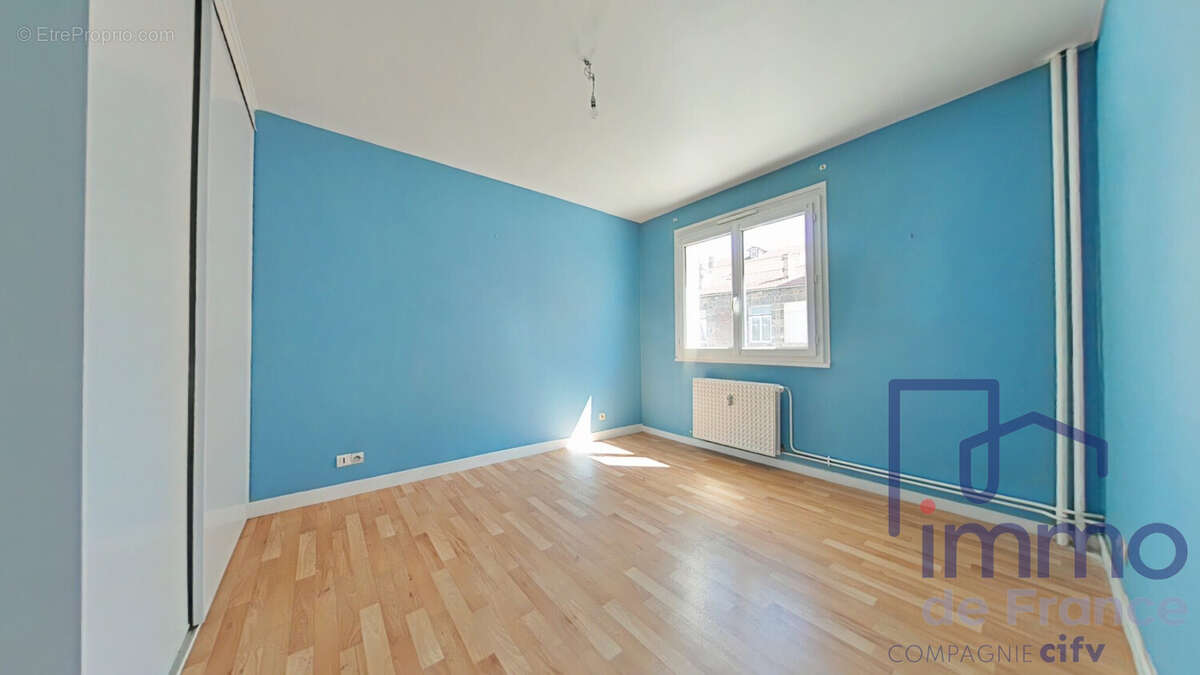 Appartement 66 m² à Saint-Etienne  - photo 4