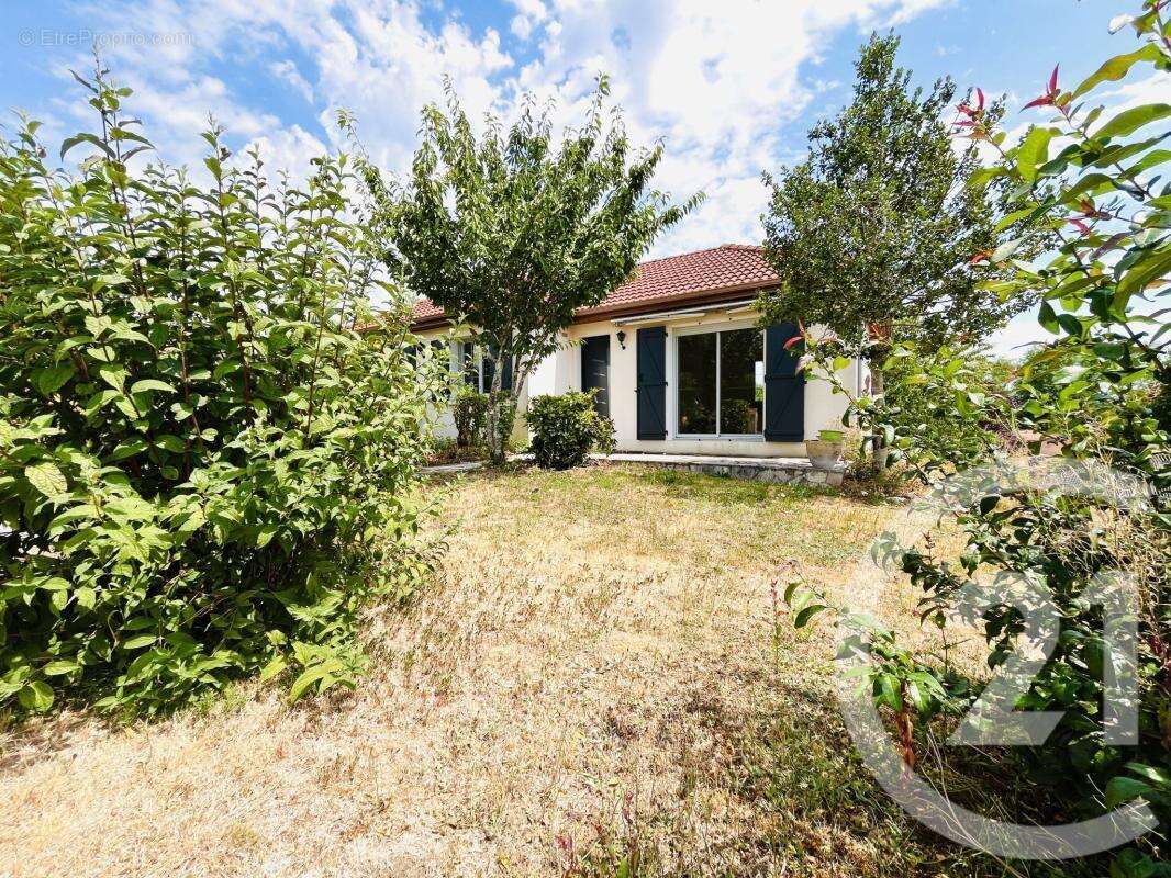 Maison 65 m² à Limoges  - photo 3