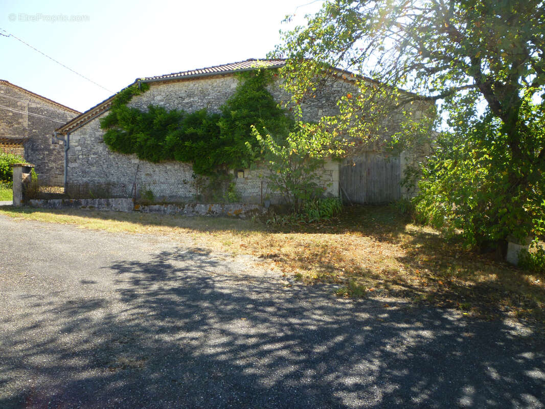 Maison à MASQUIERES