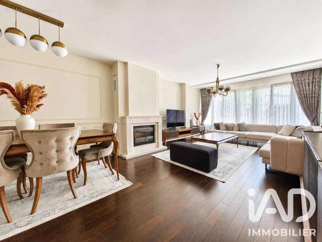 Photo 2 - Maison à MOISSY-CRAMAYEL