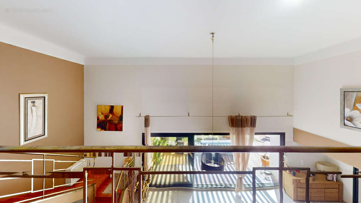 Maison à CARRY-LE-ROUET