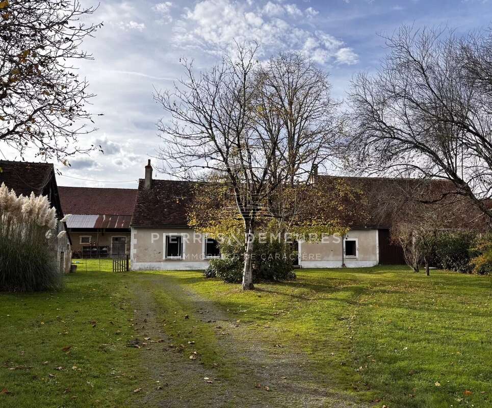 Maison à MERS-SUR-INDRE