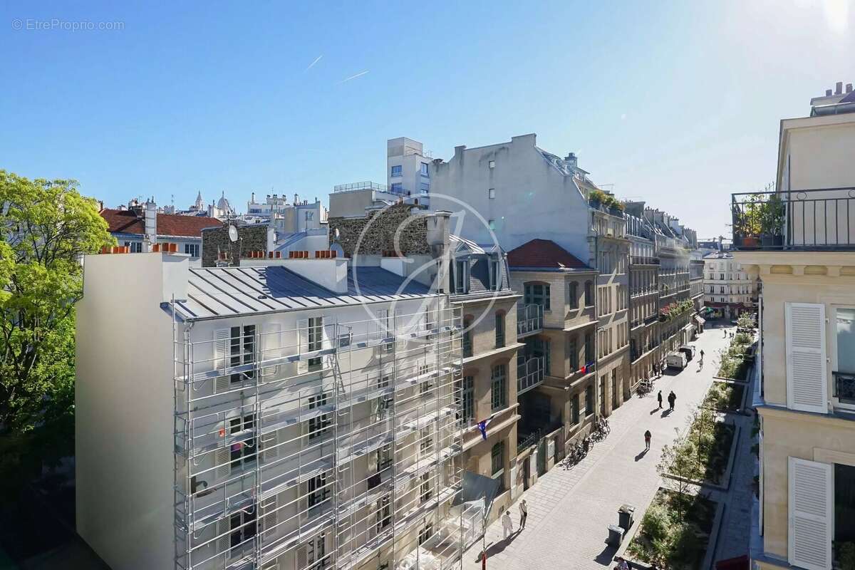 Appartement à PARIS-9E