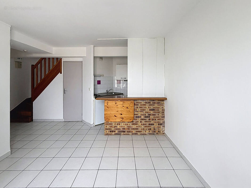 Appartement à DAMMARIE-LES-LYS
