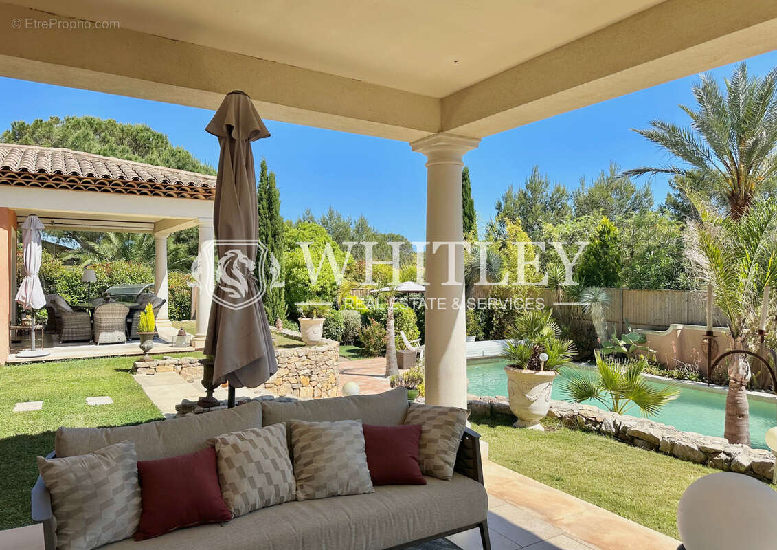 Maison à SAINT-RAPHAEL