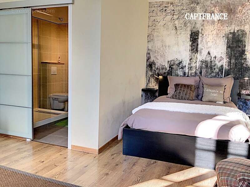 Maison à FORCALQUIER