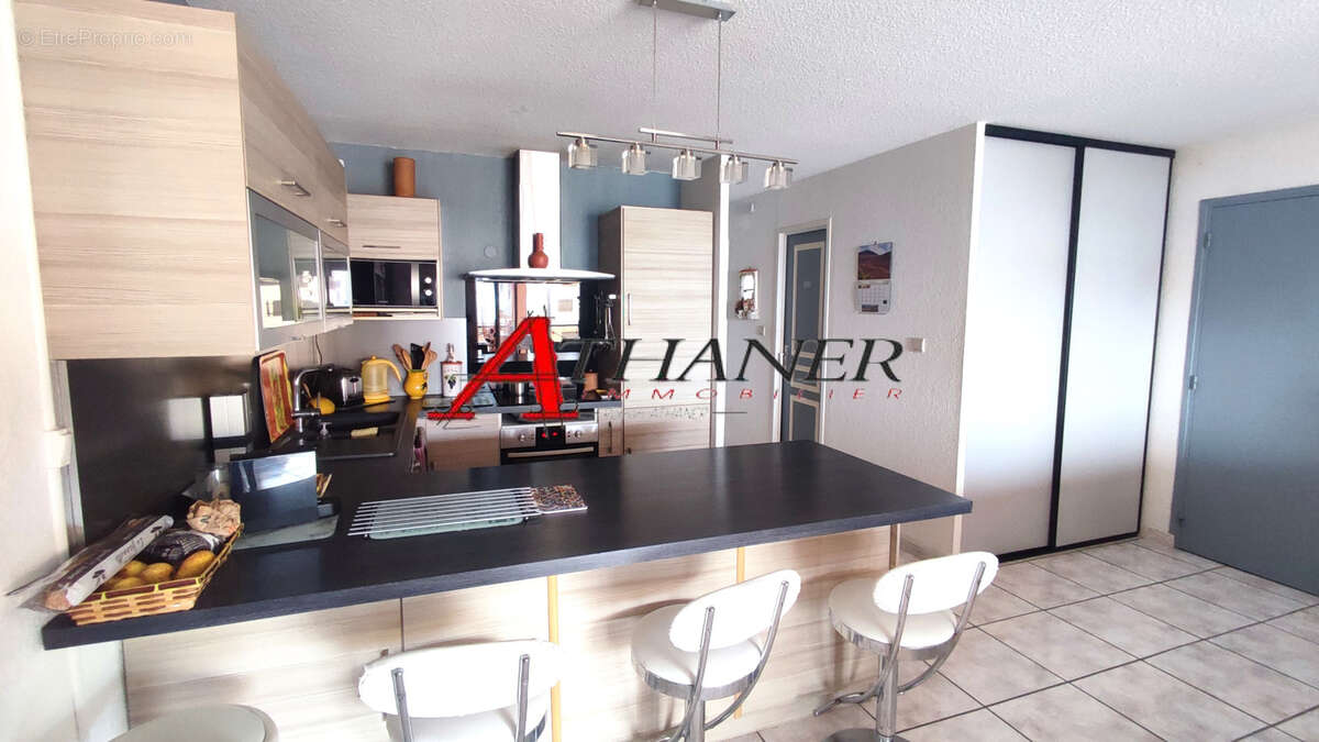 Appartement à SAINTE-MARIE