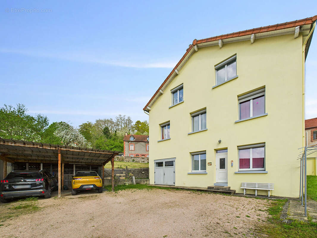 Maison à SAINT-ELOY-LES-MINES