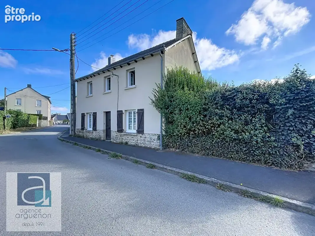 CAULNES - Maison de caractère avec dépendances, à proximité du centre-bourg - photo 13