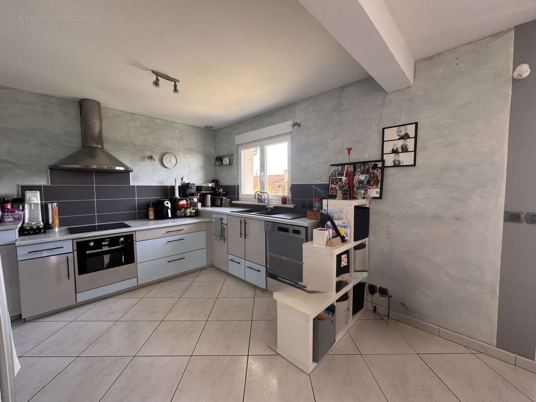 Maison de type T6 avec piscine - photo 8