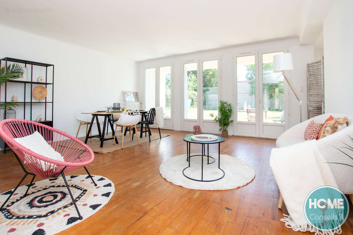 Appartement T4 97 M2 avec garage - photo 2