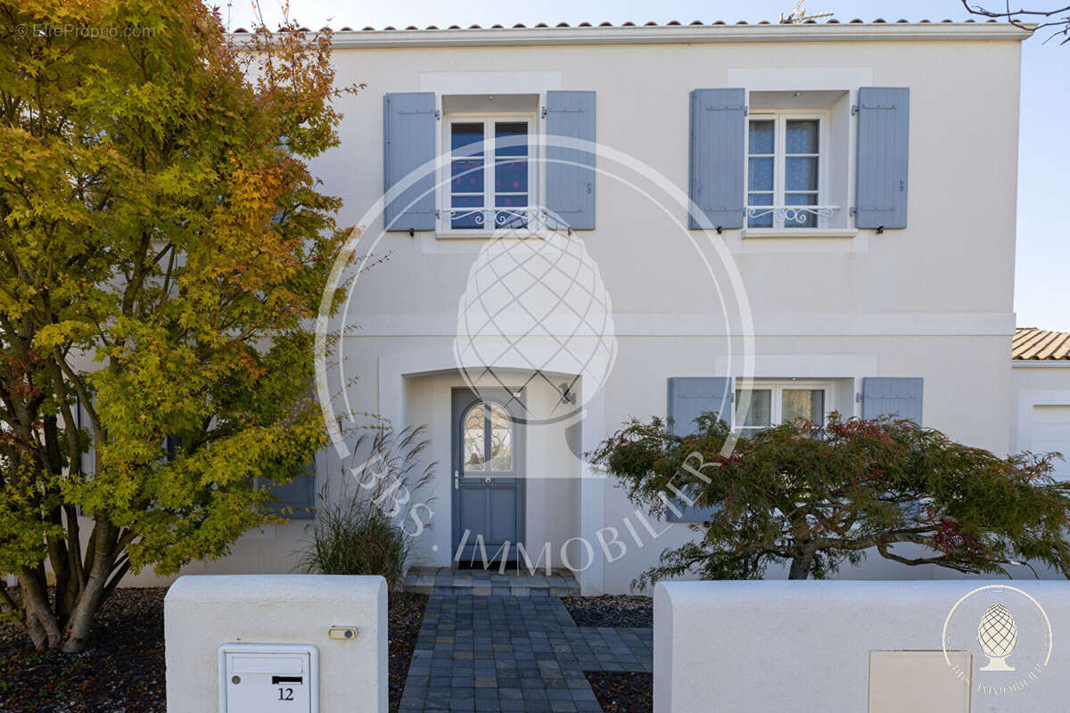 Maison à PERIGNY