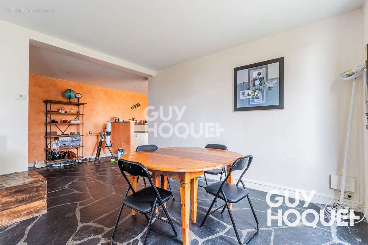 Maison à ATHIS-MONS